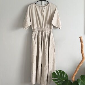 black crane pleated dress in cream — small